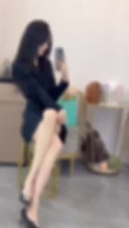 【海南-海口】海口新开苞不久的00后嫩妹粉嫩，插进去感觉好爽..！  